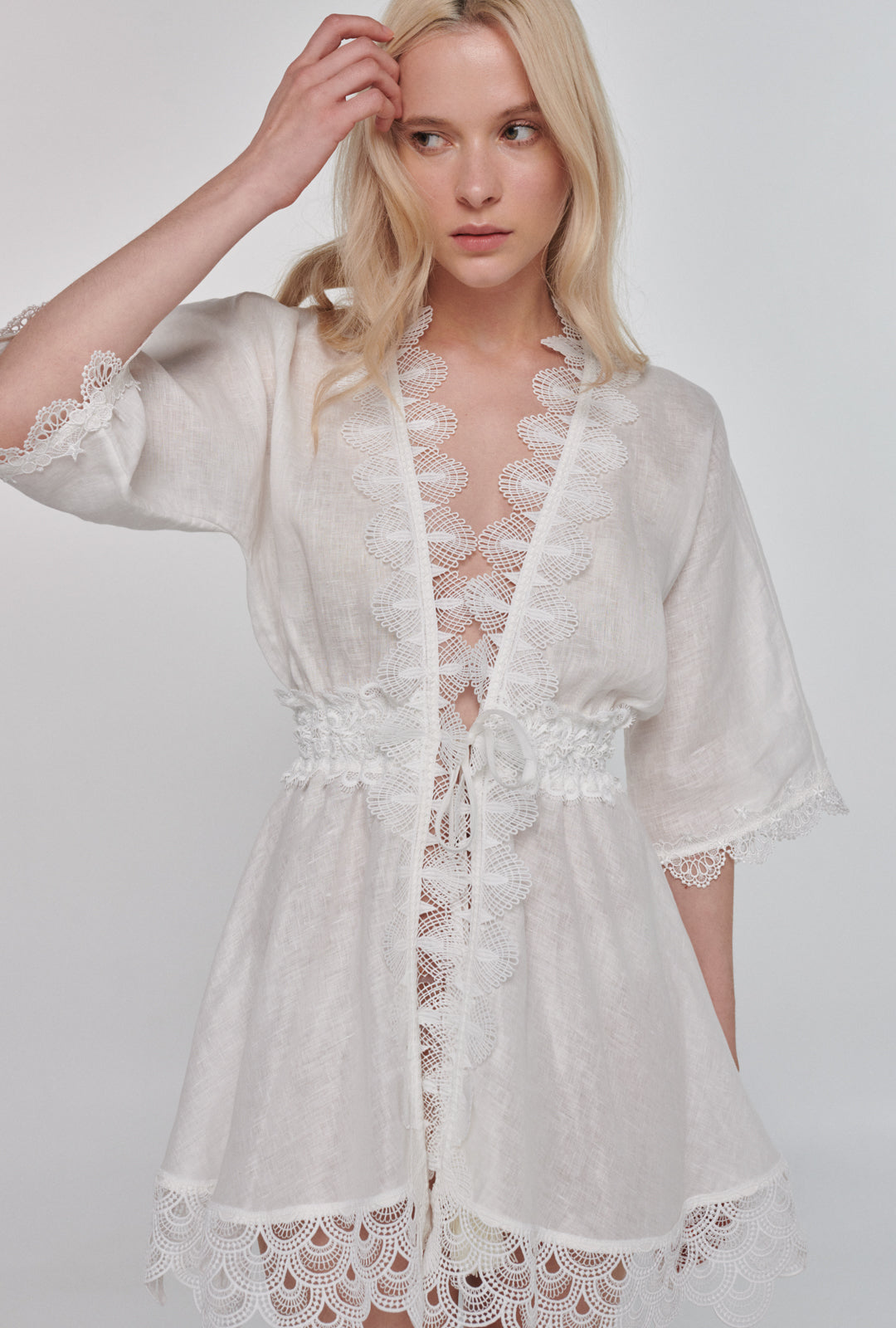 GABRIELLA KIMONO WHITE