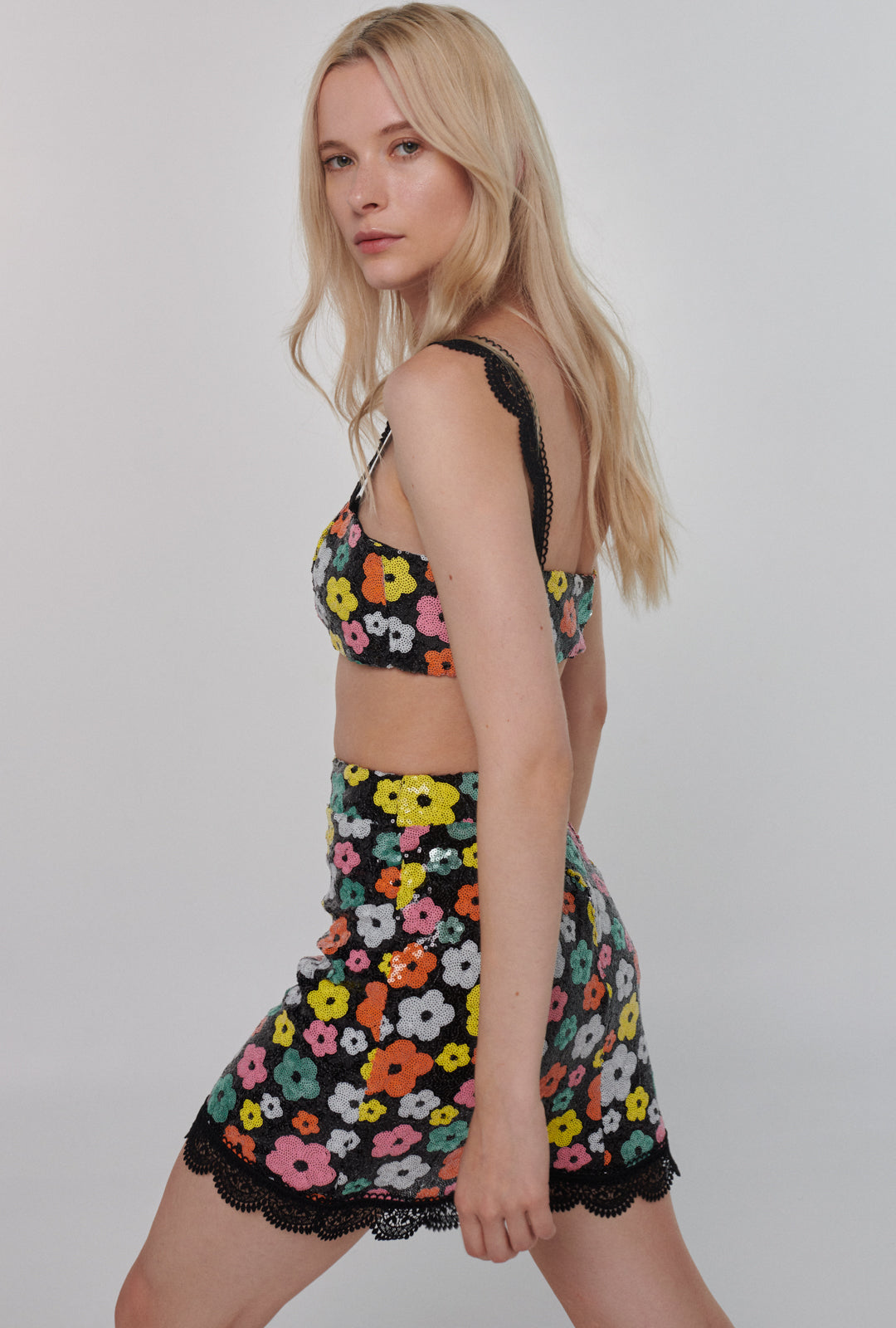 KARA SKIRT BLACK