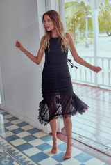 waimari-lluvia-black-dress