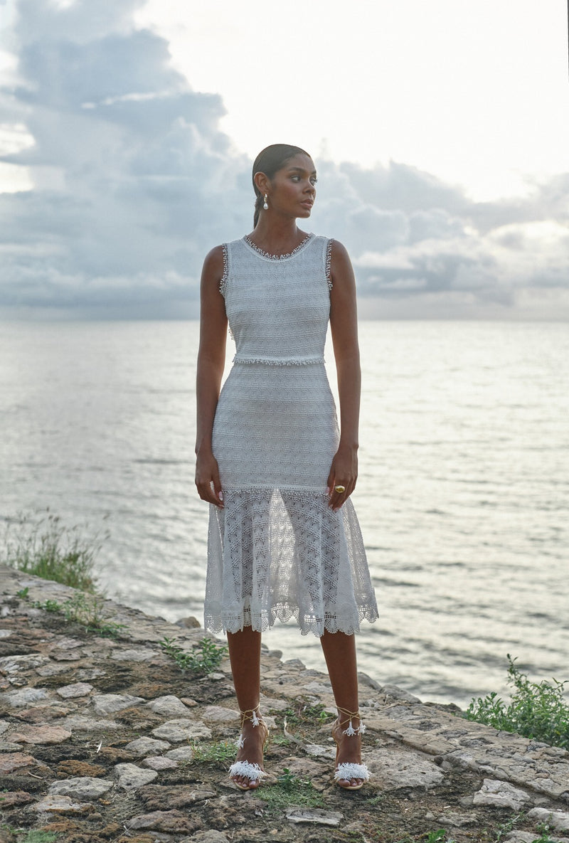 waimari-lluvia-dress-white-front