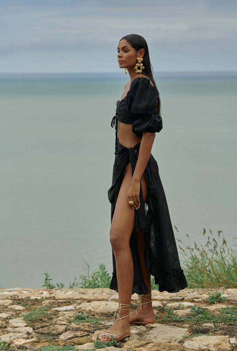 waimari-sevillana-skirt-black